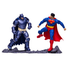 Charger l&#39;image dans la galerie, Superman vs Armored Batman - DC Multiverse Dark Knight Returns
