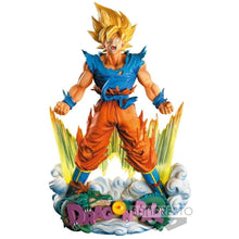 Charger l&#39;image dans la galerie, Son Goku Super Saiyan - Super Master Stars Diorama
