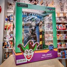 Charger l&#39;image dans la galerie, Joker The Killing Joke - Gallery Figure
