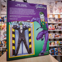 Charger l&#39;image dans la galerie, Joker The Killing Joke - Gallery Figure
