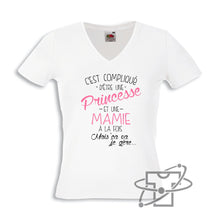 Charger l&#39;image dans la galerie, Princesse et Mamie (T-Shirt Femme)
