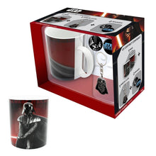 Charger l&#39;image dans la galerie, Darth Vader (Star Wars) - Coffret (Mug + Porte clés + 2 Badges)
