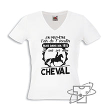 Charger l&#39;image dans la galerie, Sur mon cheval (T-Shirt Femme)
